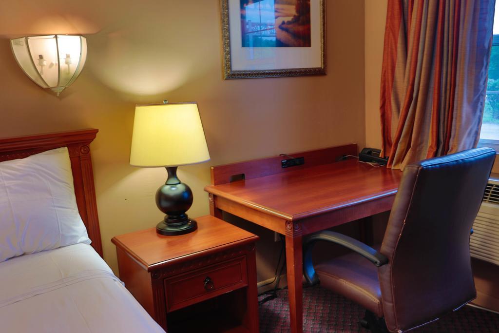 Red Carpet Inn Berlin Ngoại thất bức ảnh